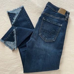 American Eagle Super High Rise Crop Jean